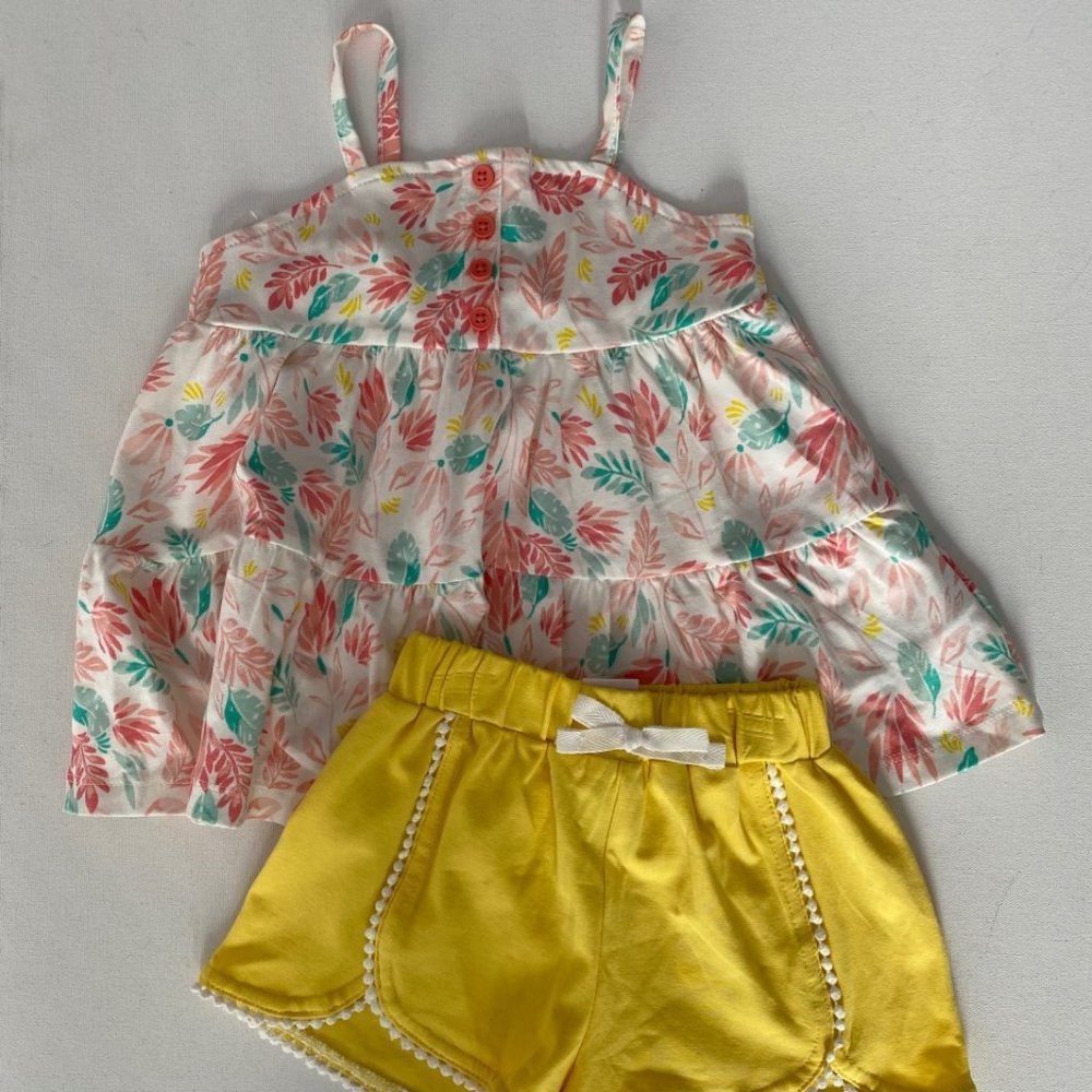 Tommy Bahama Baby Girls Top & Shorts Set ( 18  M )